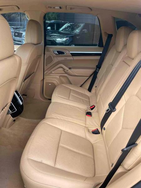 2014 PORSCHE Cayenne SUV / Crossover - $18,888