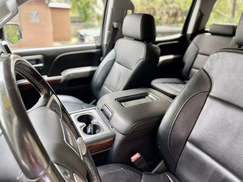 2018 GMC Sierra Pickup - $29,990