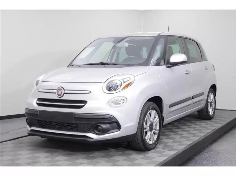 2019 FIAT 500L Specs, Price, MPG & Reviews