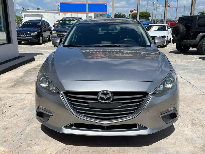 2015 MAZDA Mazda3 Hatchback - $6,985