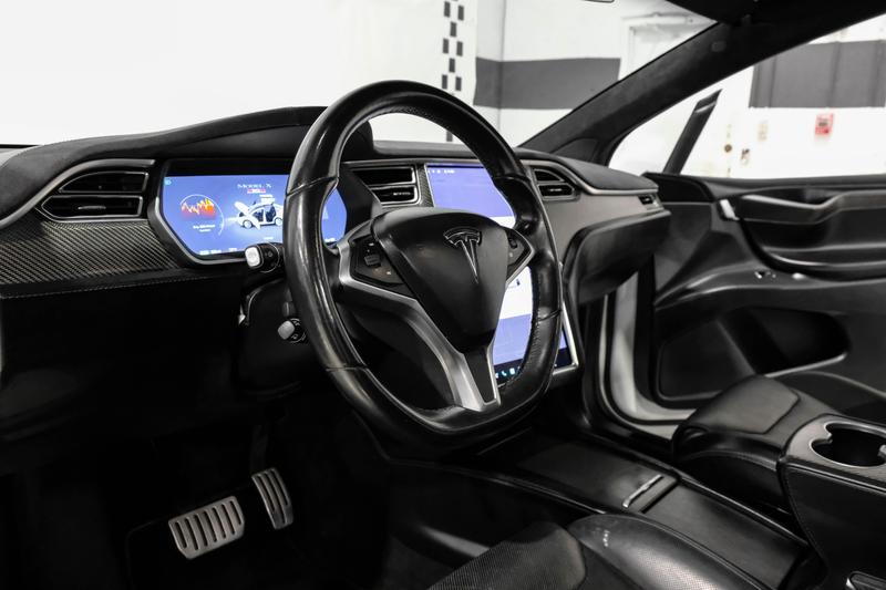 2016 Tesla Model X P90D Sport Utility 4D 16
