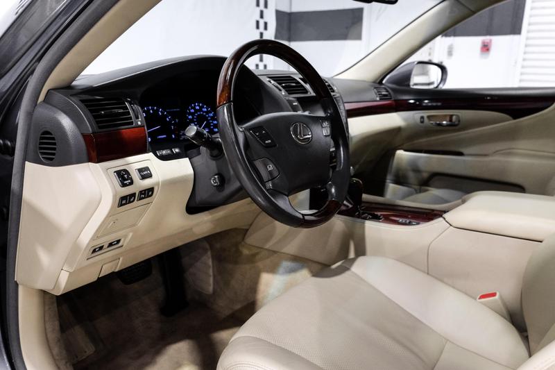 2012 Lexus LS LS 460 Sedan 4D 16