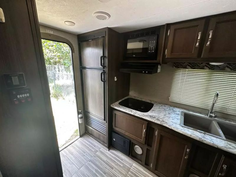 2019 KEYSTONE Keystone Trailer - $18,900