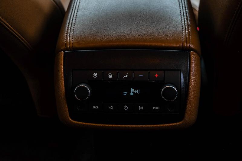 2017 Buick Enclave Premium Sport Utility 4D 37