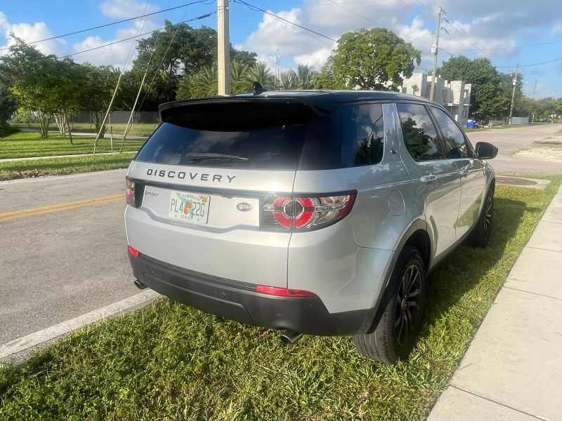 2016 Land Rover Discovery Sport SUV / Crossover - $14,990
