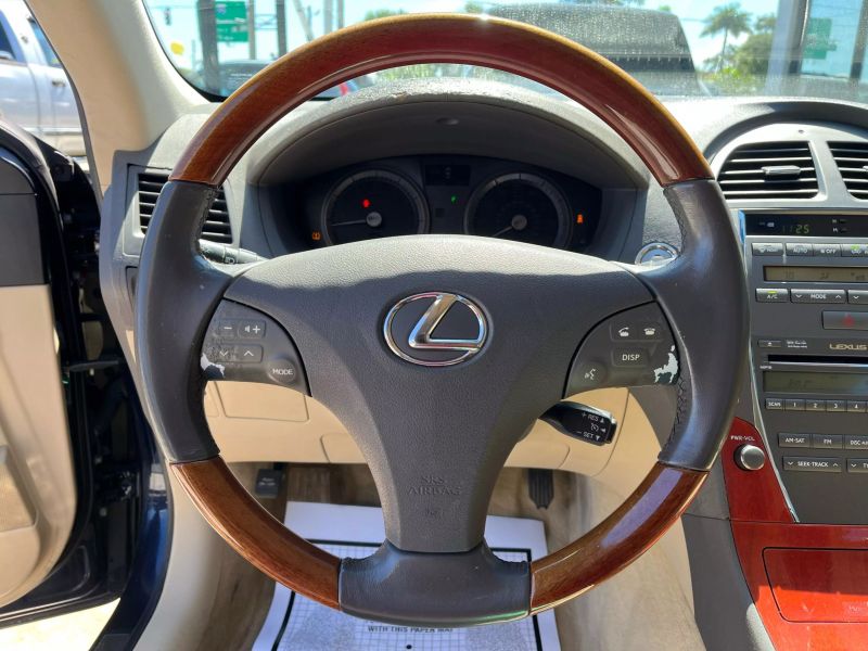 2007 LEXUS ES Sedan - $8,495
