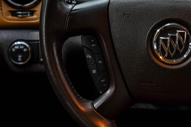 2017 Buick Enclave Premium Sport Utility 4D 18