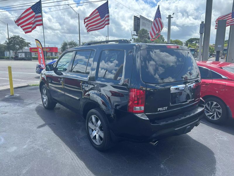 2015 HONDA Pilot SUV / Crossover - $13,900