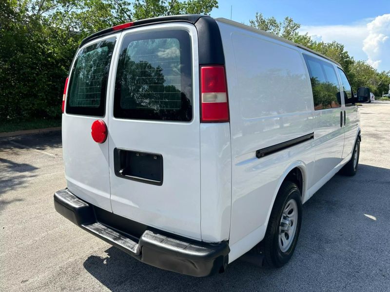 2013 CHEVROLET Express Van - $11,900