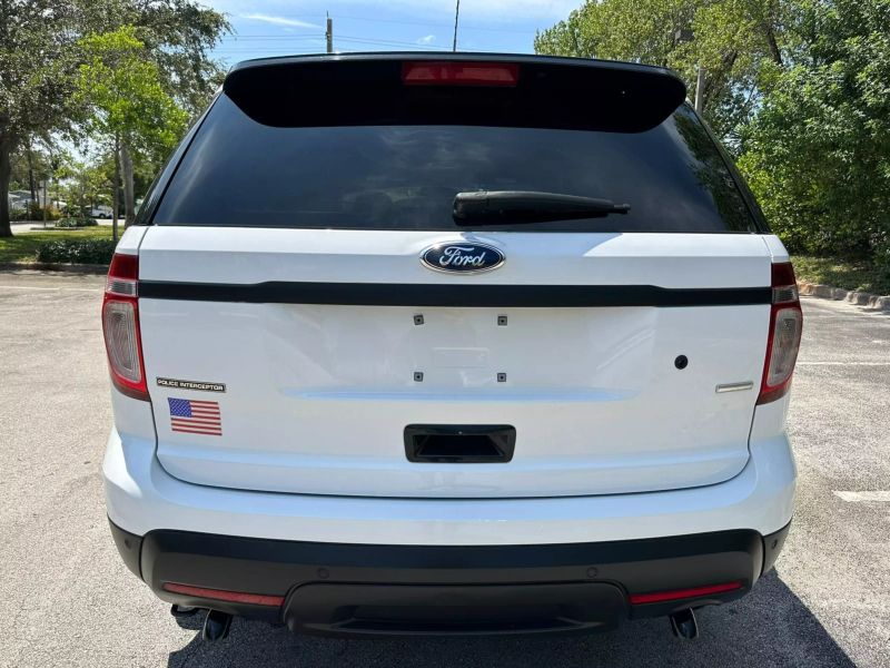 2015 FORD Explorer SUV / Crossover - $11,499