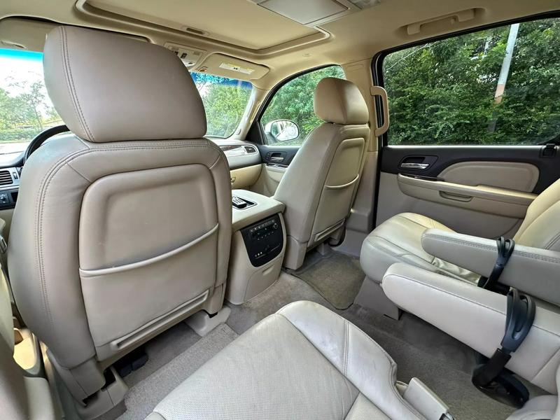 2014 GMC Yukon SUV / Crossover - $15,900