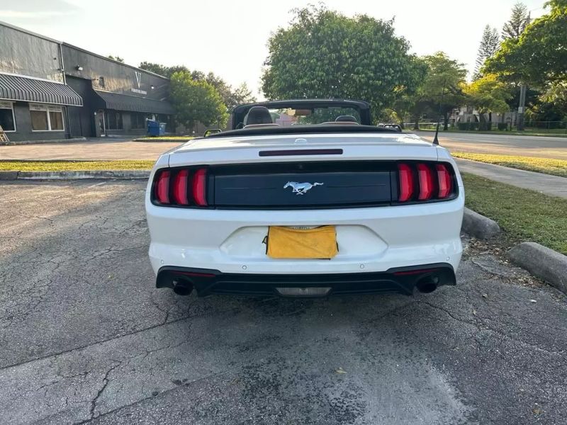 2021 Ford Mustang Convertible