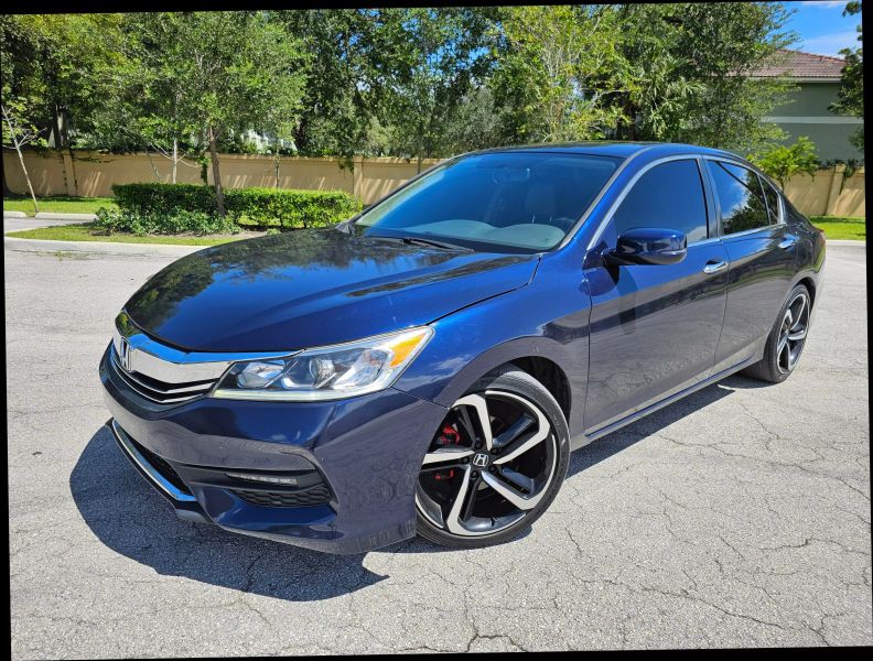 2017 HONDA Accord Sedan - $14,500