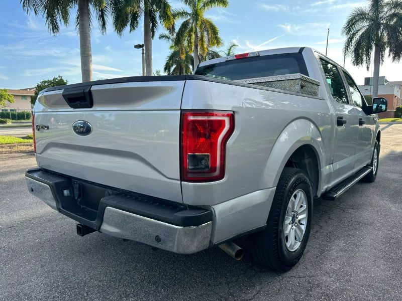 2017 FORD F-150 Pickup - $18,900