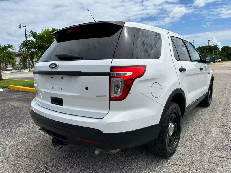 2015 FORD Explorer SUV / Crossover - $11,699