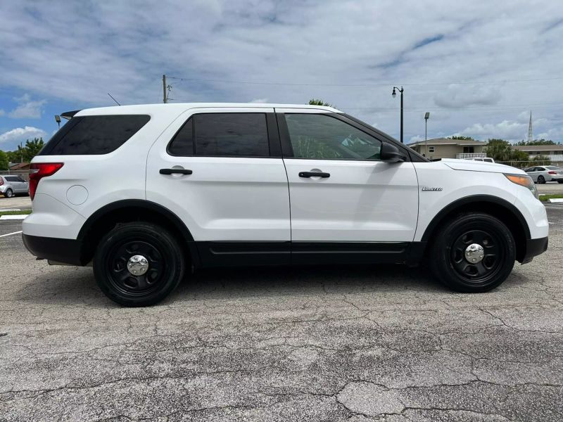 2015 FORD Explorer SUV / Crossover - $11,699
