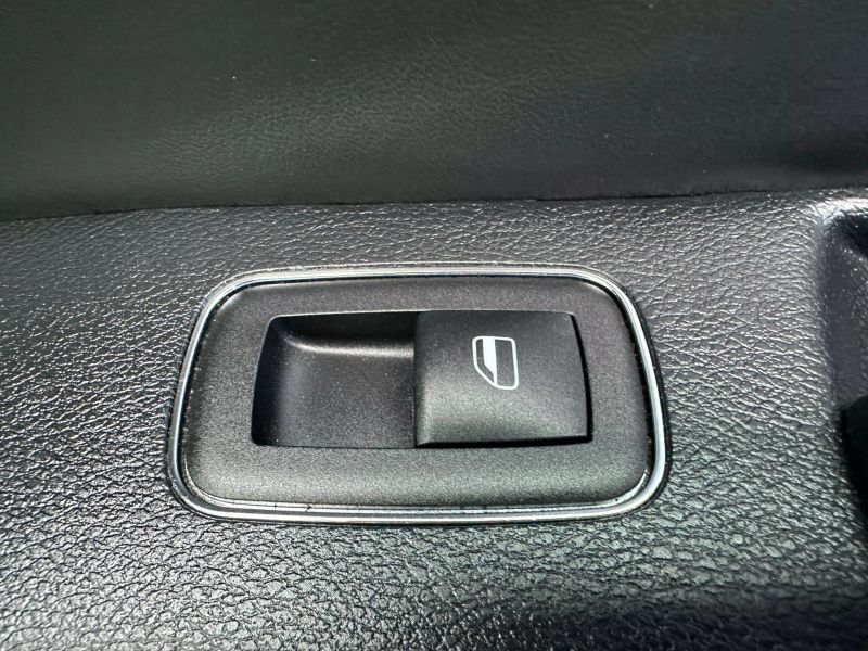 2015 DODGE Charger Sedan - $13,900