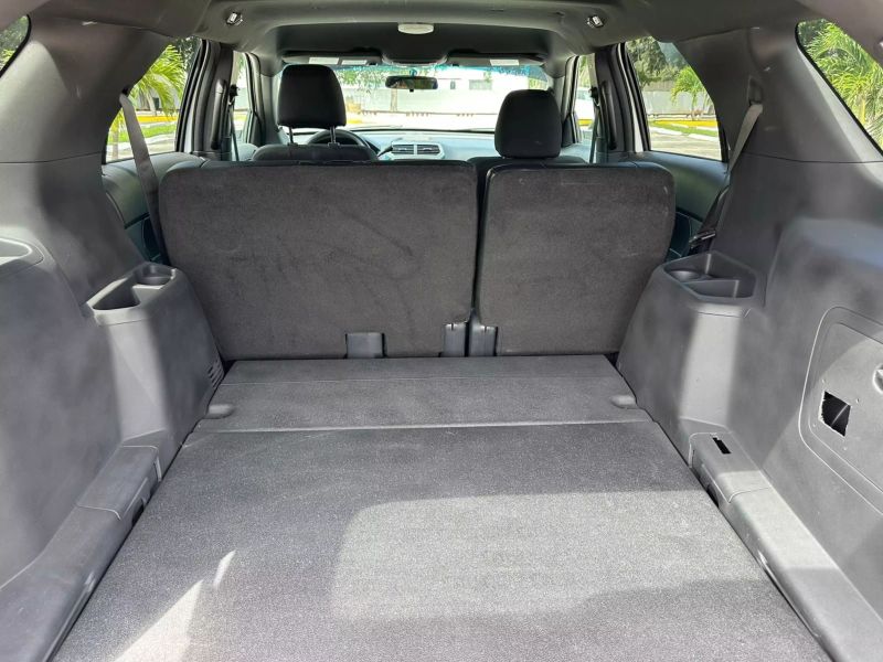 2015 FORD Explorer SUV / Crossover - $11,499
