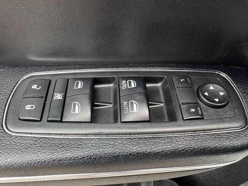 2015 DODGE Charger Sedan - $13,900