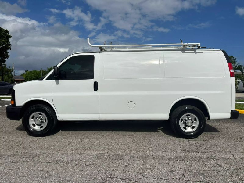 2013 CHEVROLET Express Van - $13,800