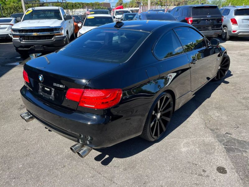 2011 BMW 328i Coupe - $6,995