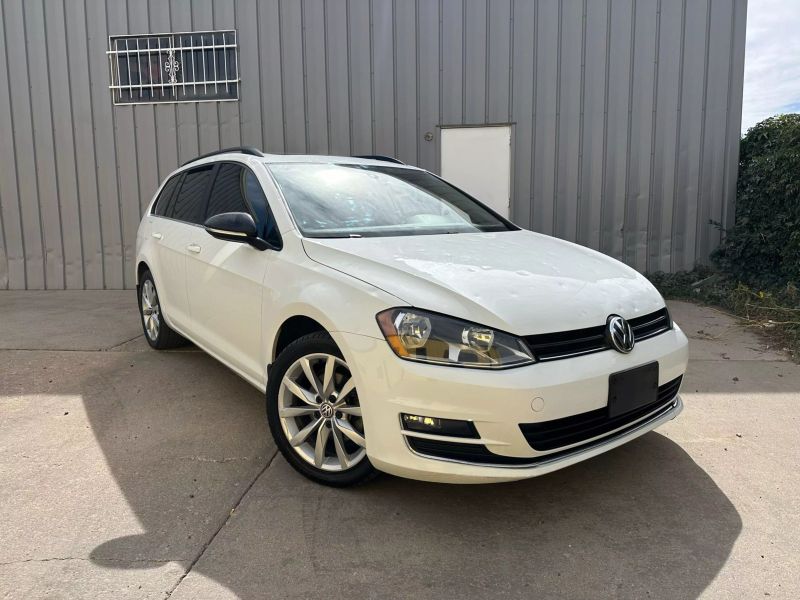 2017 Volkswagen Golf SportWagen TSI SE