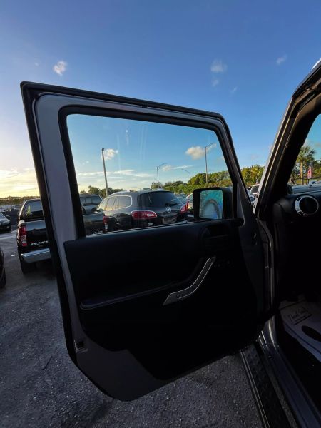 2013 JEEP Wrangler SUV / Crossover - $17,795