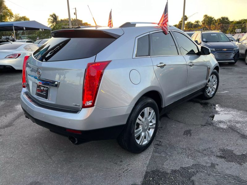 2013 CADILLAC SRX SUV / Crossover - $7,995