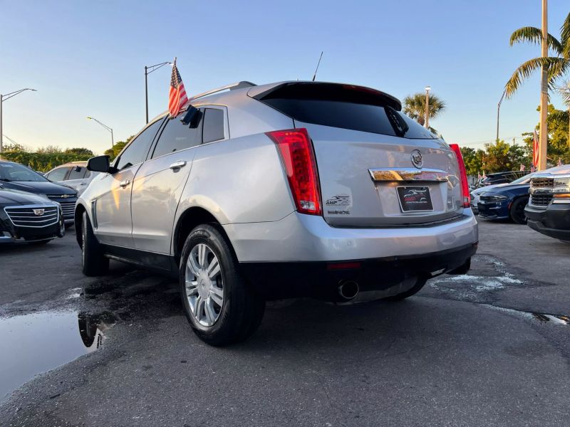 2013 CADILLAC SRX SUV / Crossover - $7,995