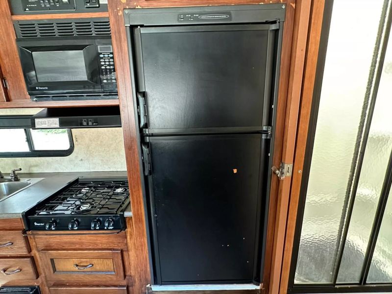 2010 FORD E-450 Incomplete - $30,499