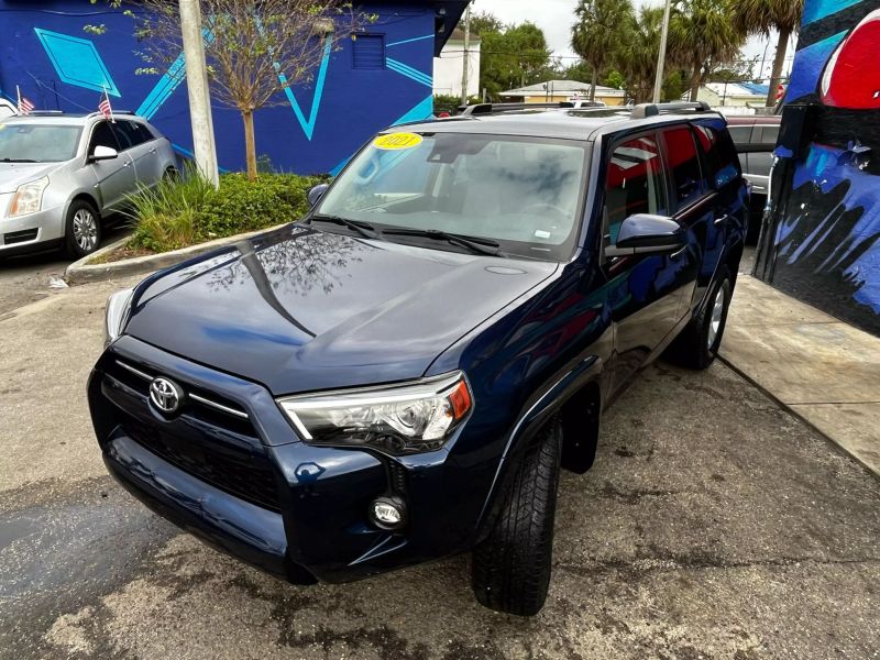 2021 TOYOTA 4-Runner SUV / Crossover - $27,995