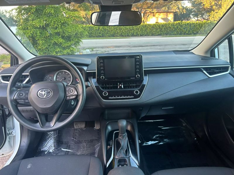 2021 TOYOTA Corolla Sedan