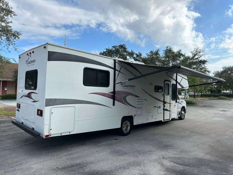 2010 FORD E-450 Incomplete - $30,499