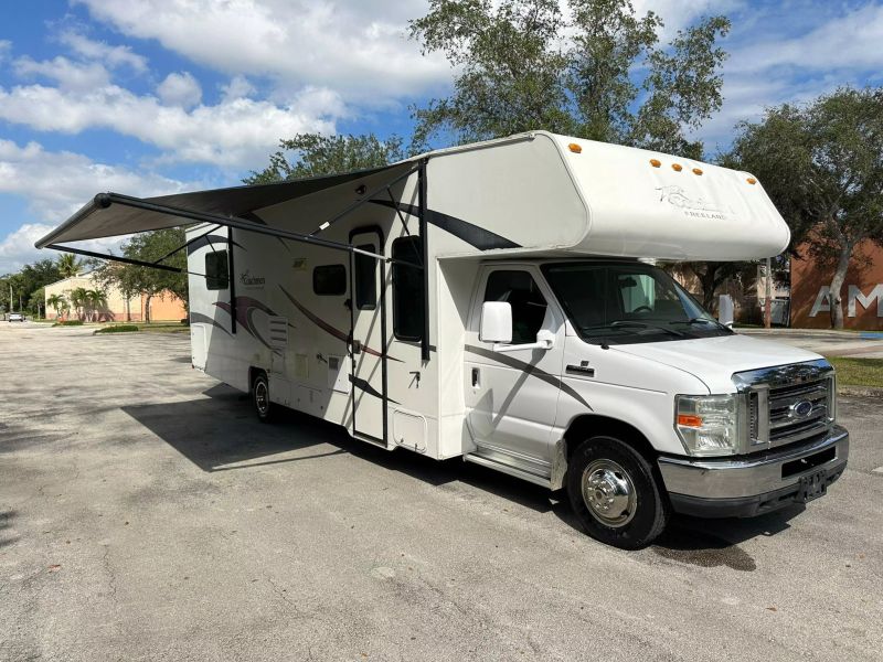 2010 FORD E-450 Incomplete - $30,499