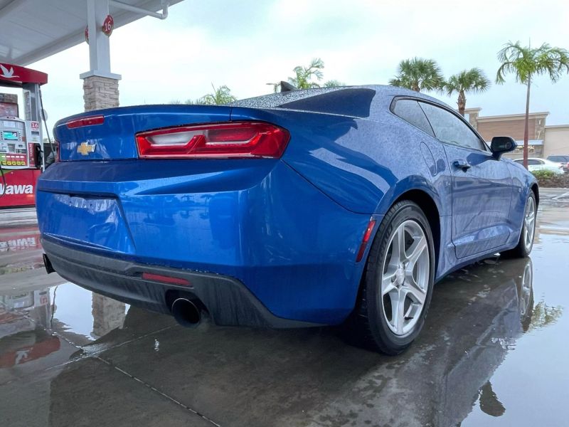 2018 CHEVROLET Camaro Coupe - $12,495