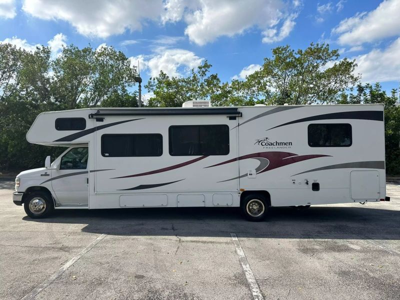 2010 FORD E-450 Incomplete - $30,499