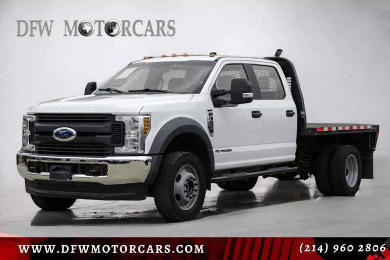2019 Ford F450 Super Duty Crew Cab & Chassis XL Cab & Chassis 4D 1