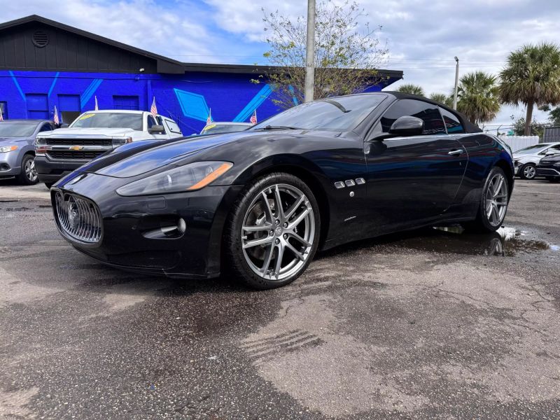 2012 MASERATI Granturismo Convertible - $21,995