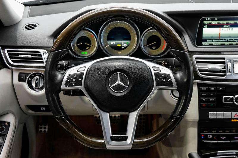 2014 Mercedes-Benz E-Class E 350 Sedan 4D 15