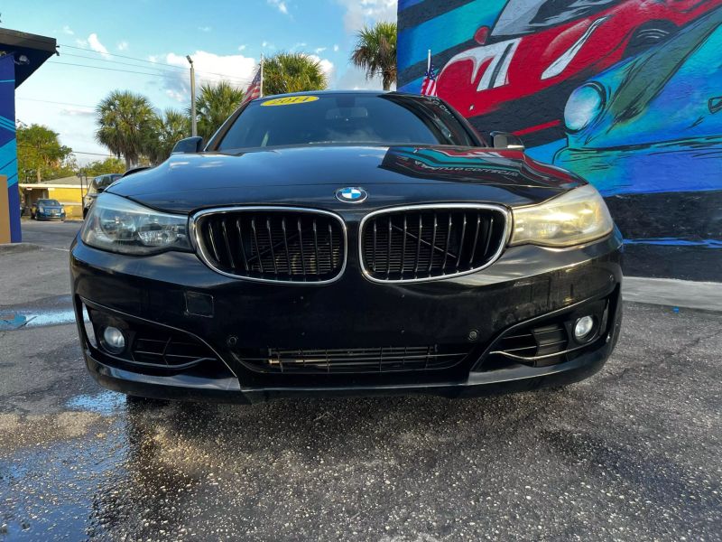 2014 BMW 328i Sedan - $9,495