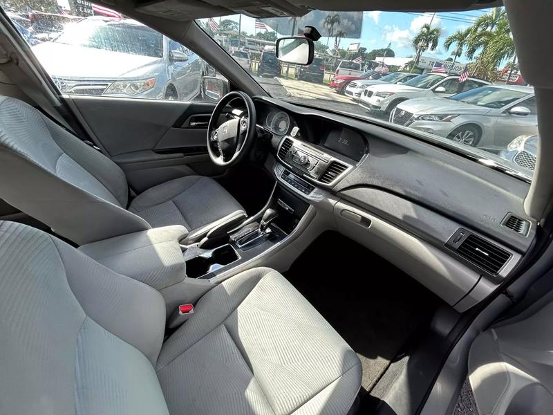 2014 HONDA Accord Sedan - $9,900