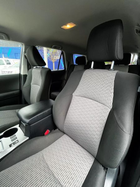 2021 TOYOTA 4-Runner SUV / Crossover - $27,995