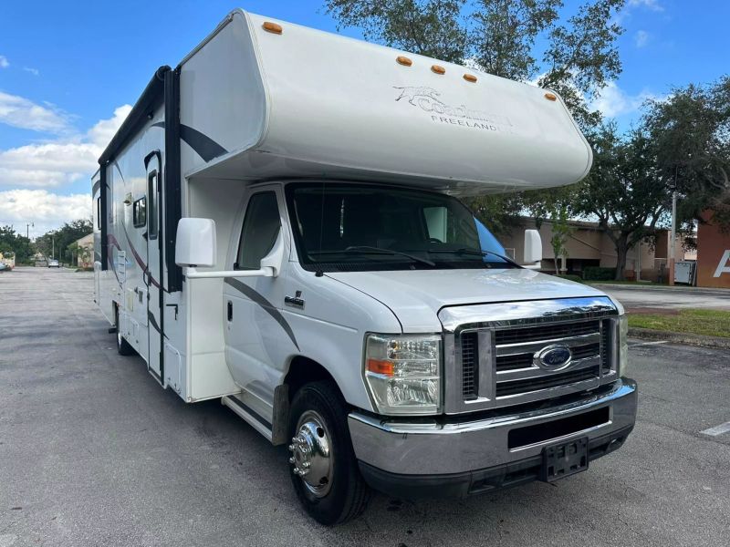 2010 FORD E-450 Incomplete - $30,499