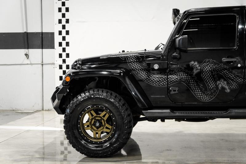 2014 Jeep Wrangler Unlimited Dragon Edition Sport Utility 4D 10