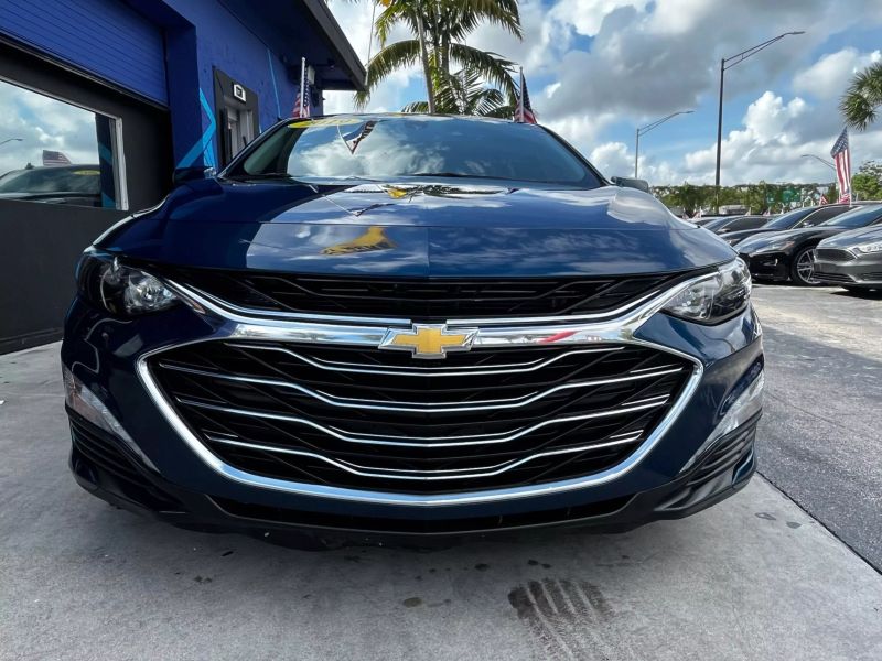 2019 CHEVROLET Malibu Sedan - $11,795