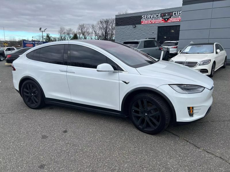 2020 Tesla Model X Long Range Sport Utility 4D 15