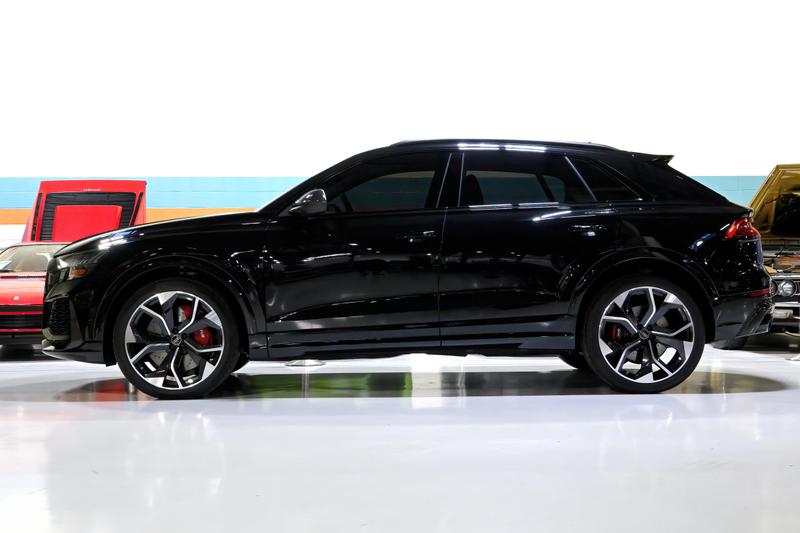 Photo of a 2023 Audi RS Q8 for sale
