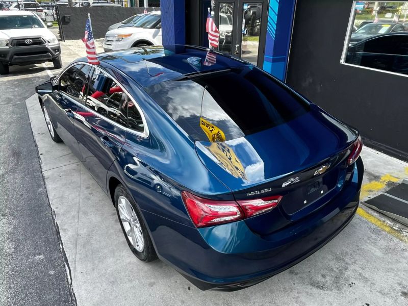 2019 CHEVROLET Malibu Sedan - $11,795