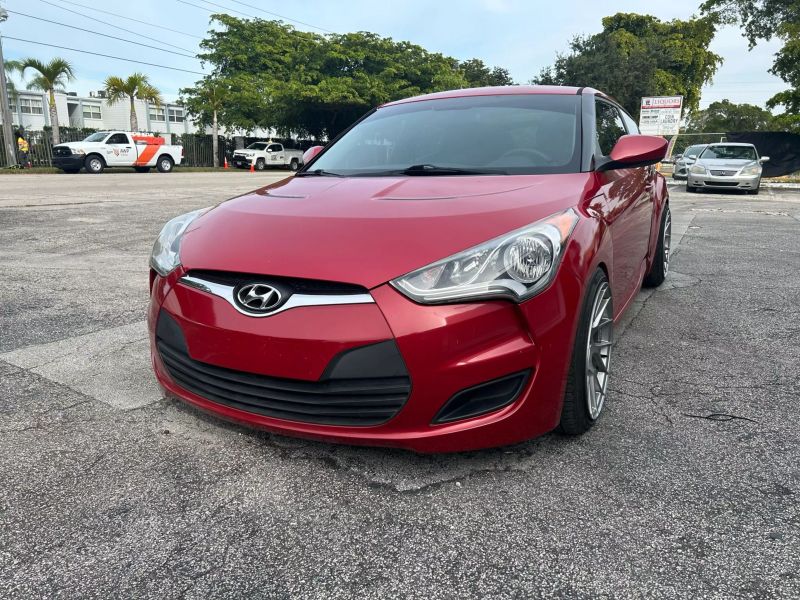 2015 HYUNDAI Veloster Hatchback