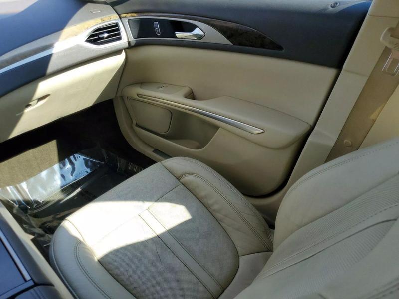 2014 LINCOLN MKZ Sedan - $10,842